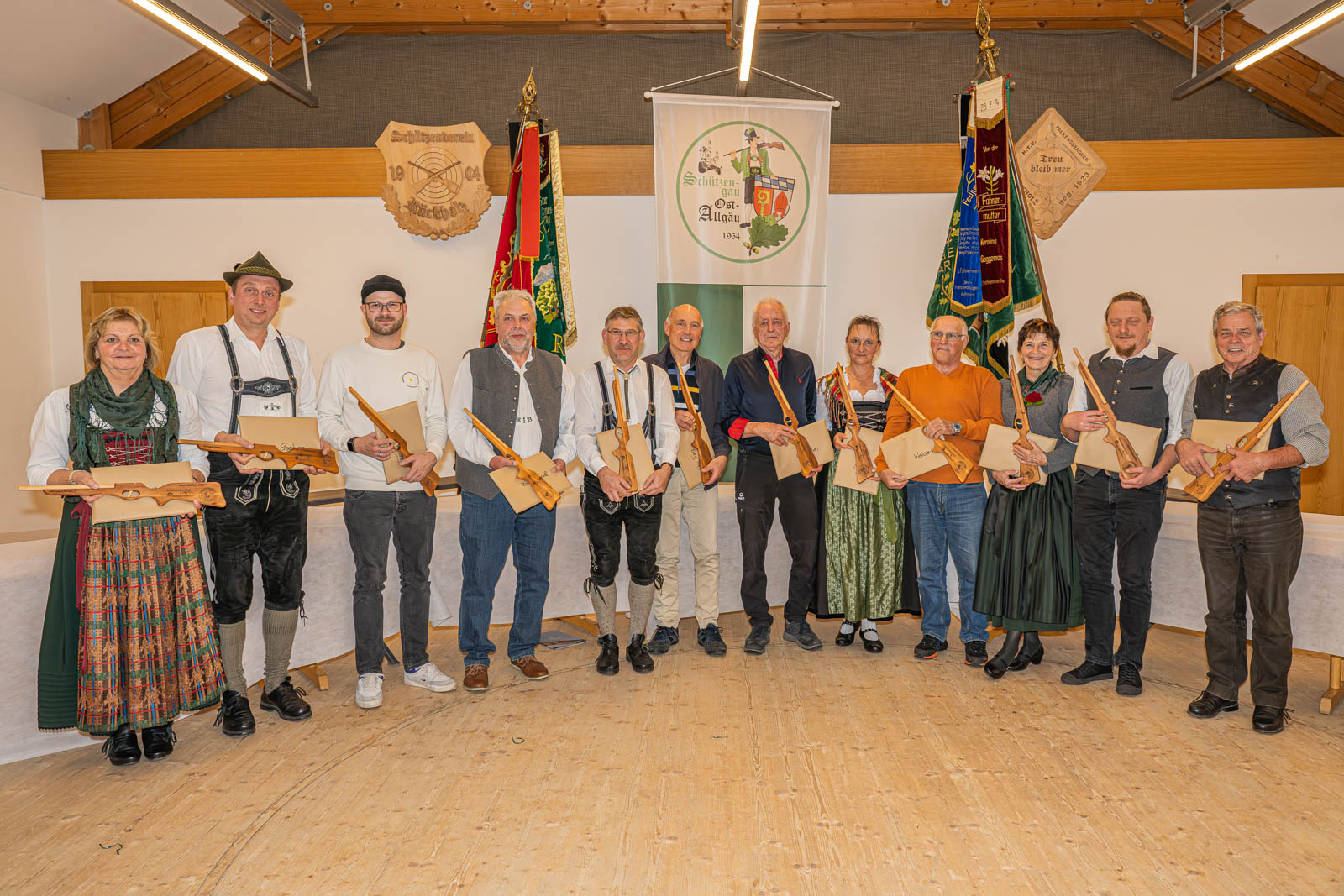 Stärkste Vereinsteilnahme (nach Veranstalter Seeg mit 53) - SV Buching-Berghof, mit 41 Teilnehmern Stärkste Vereinsteilnahme (nach Veranstalter Seeg mit 53) - SV Buching-Berghof, mit 41 Teilnehmern